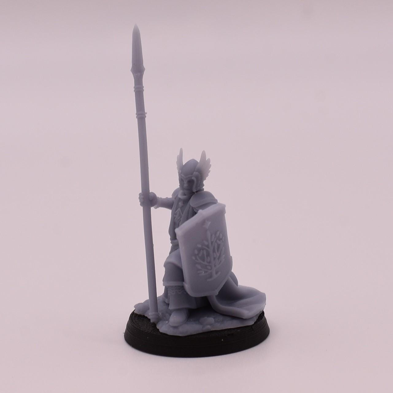 3x Guards Of The Grey Tree (Set 1)