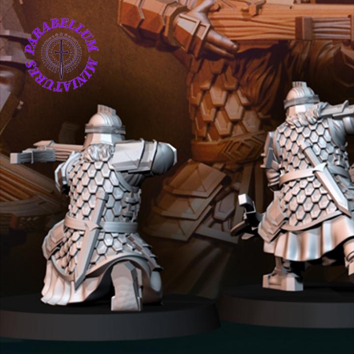Silver Goat dwarves with crossbow