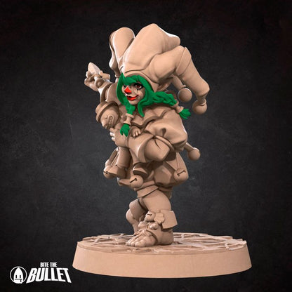 Halfling Daggerthrower