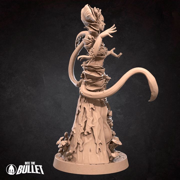 Zuggy Queen of Spores