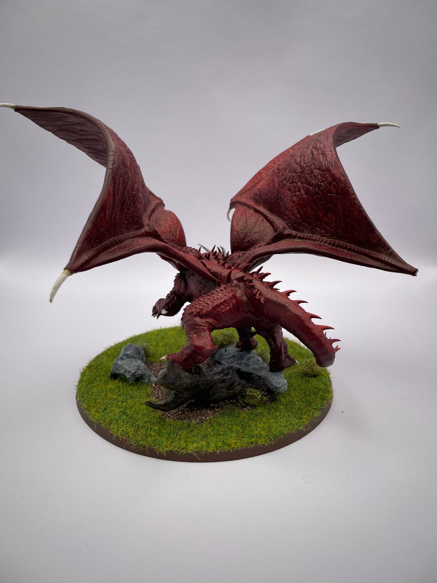 Cave Dragon Miniature – 28mm Fantasy Resin Model by Navarette Studios